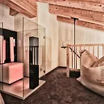 Alps Hotel 3*