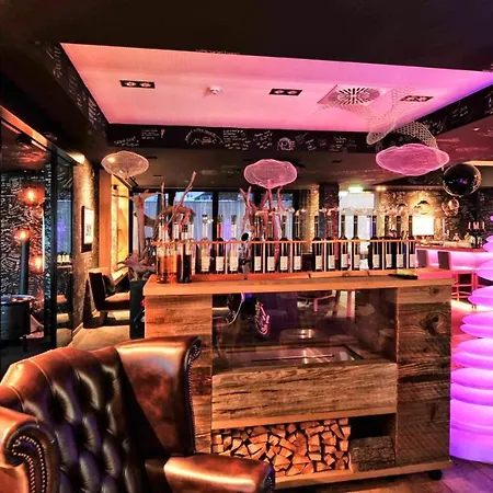 Hotel Alps Lodge Fiss