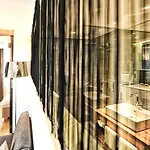 Alps Hotel